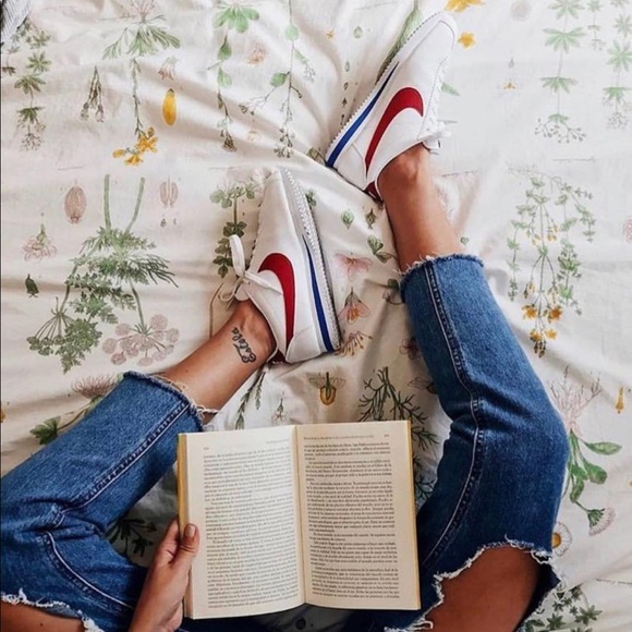 NWT Nike Cortez - Picture 9 of 9